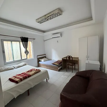 ホームステイ Baskent ニコシア