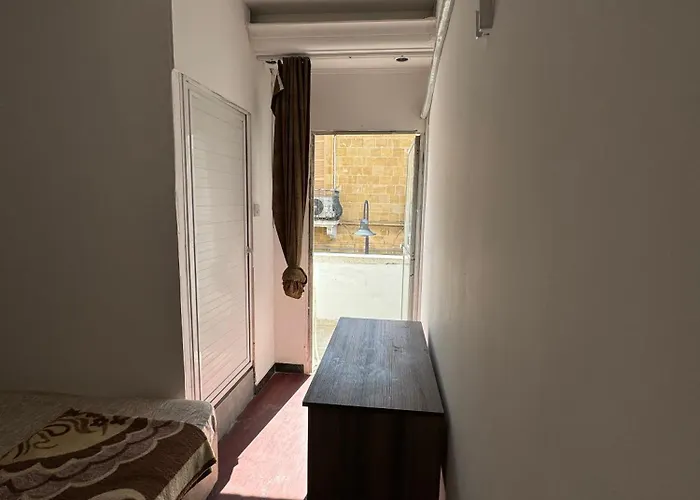 Baskent * نيقوسيا